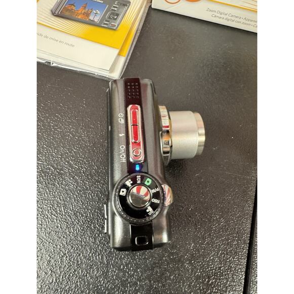 Kodak EasyShare Z885 8.1MP Black Digital Camera W Case Strap SD CardTested Works - Picture 4 of 13